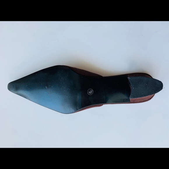 Embroidered shoe - Picture 6 of 6